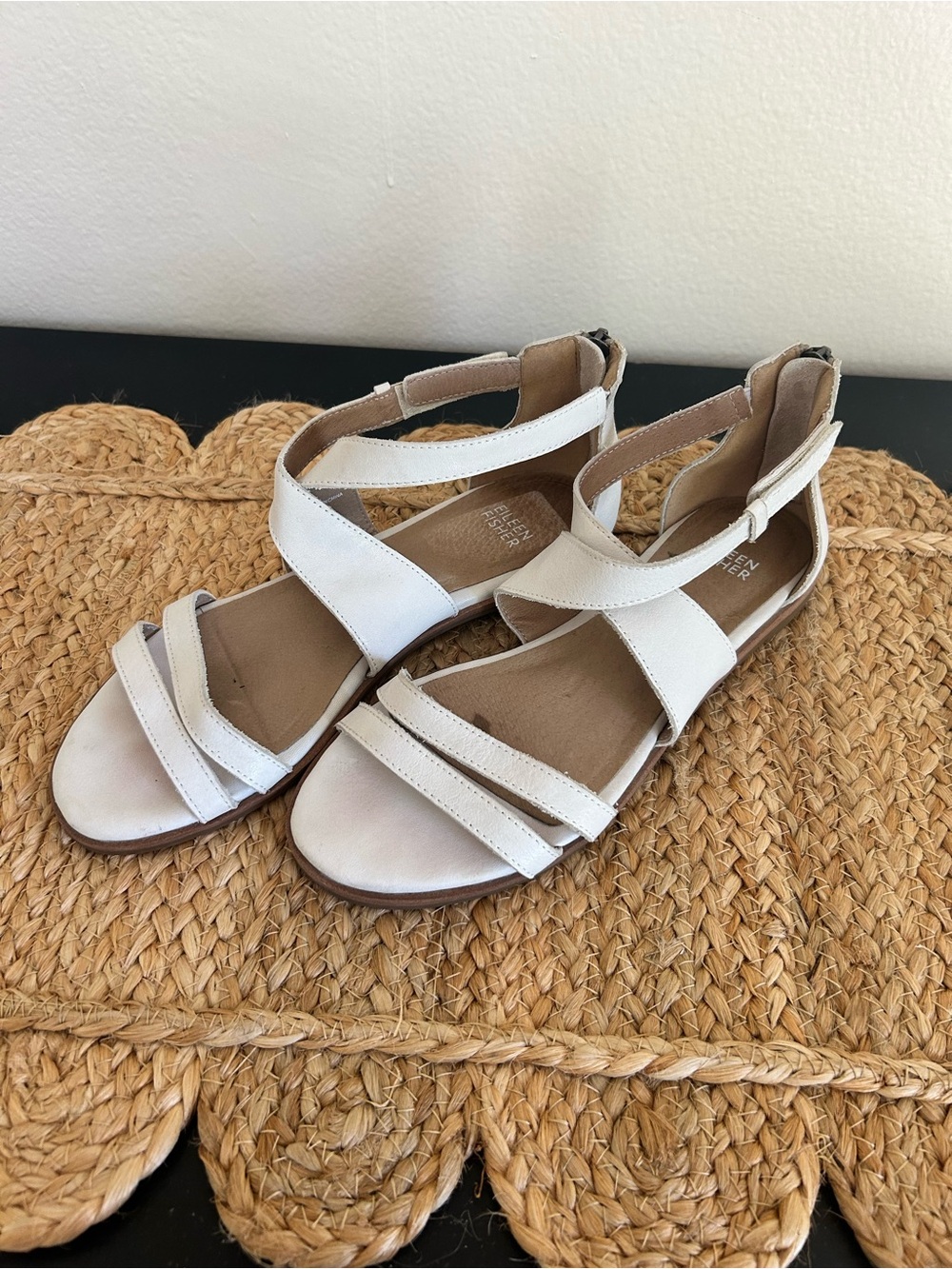 Eileen Fisher CiCi White Leather Strappy Sandals Women’s 7.5 - Picture 2 of 8
